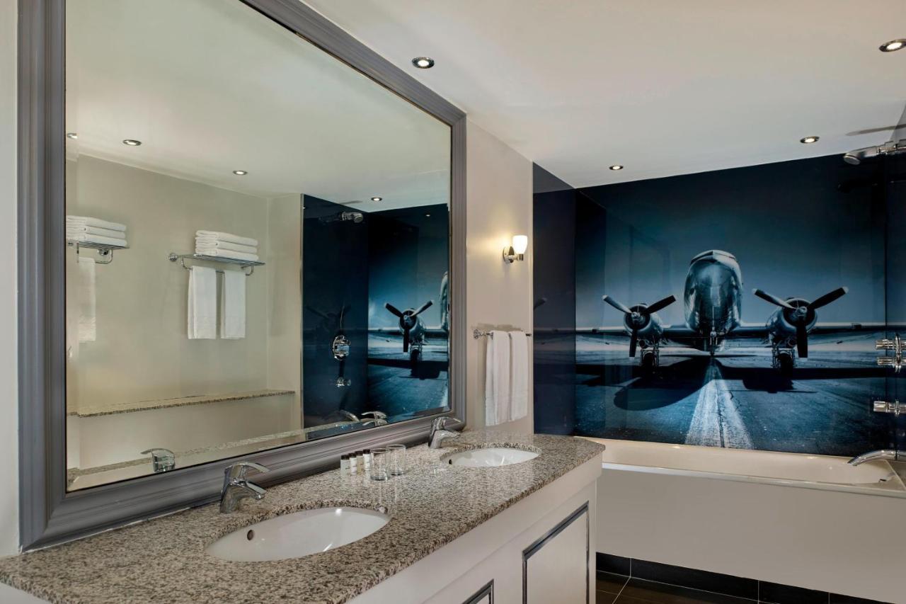 Sheraton Heathrow Hotel 4*